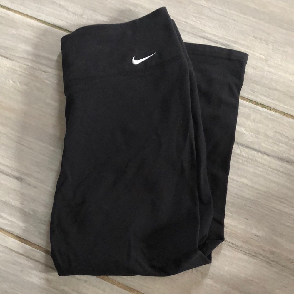 Nike capri leggings